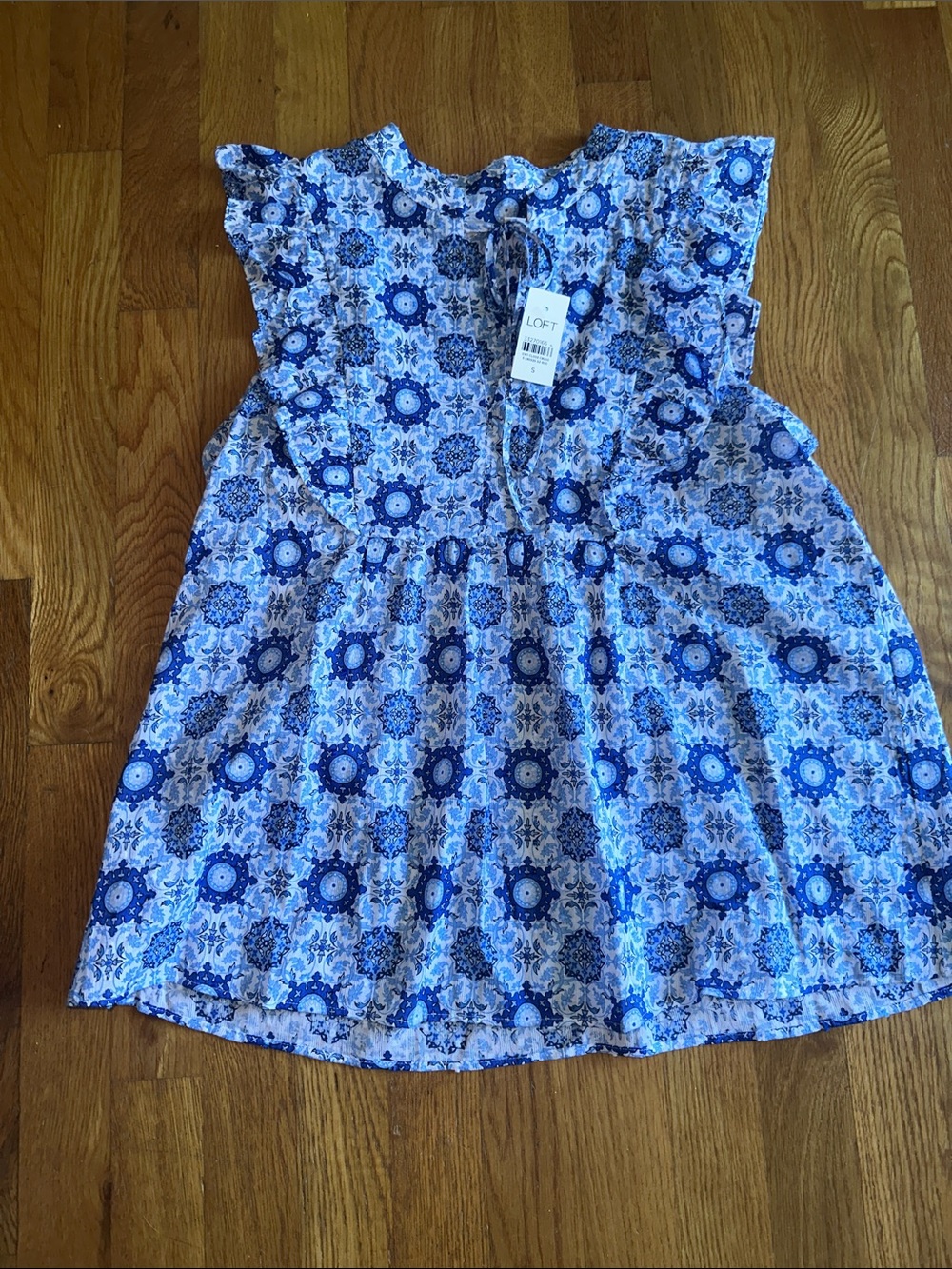 LOFT Blue Mosaic Print Ruffle Sleeve Top